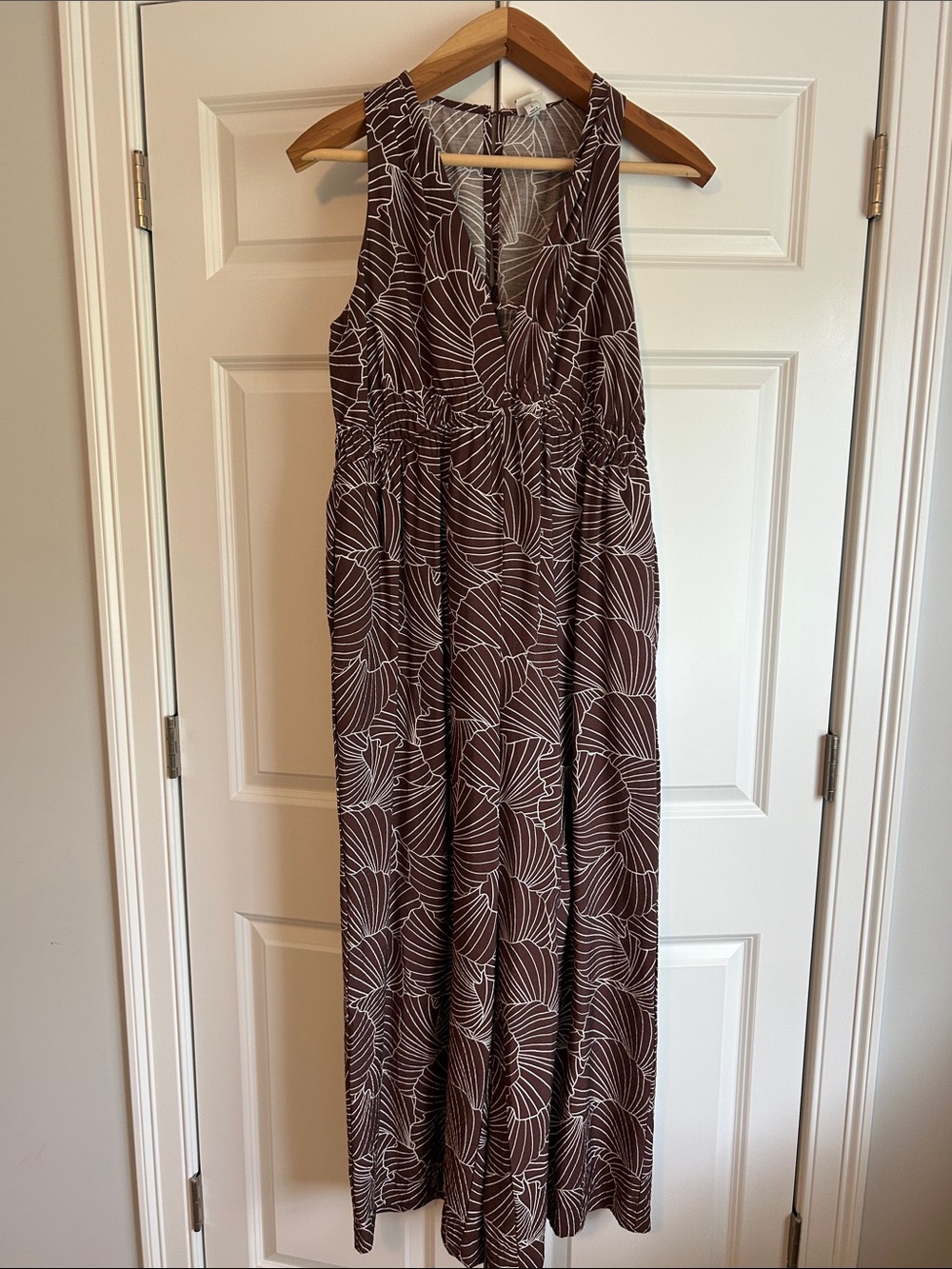 Sleeveless Brown Printed Jumpsuit